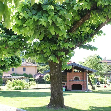 Сasa de vacaciones I Due Tigli Travedona